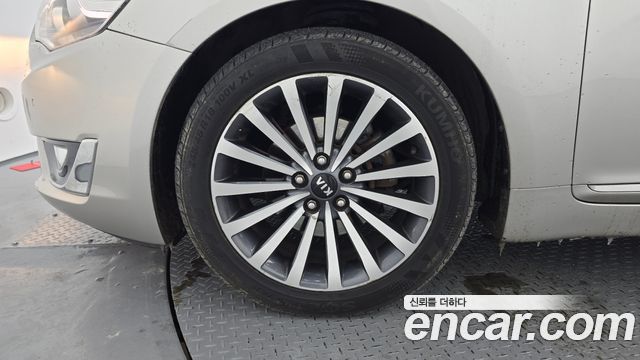 Kia K7 2013 thumb 6