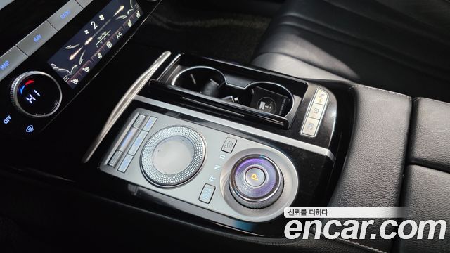 Genesis G80 2021 thumb 10