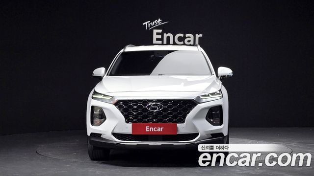 Hyundai Santa Fe 2019 thumb 4