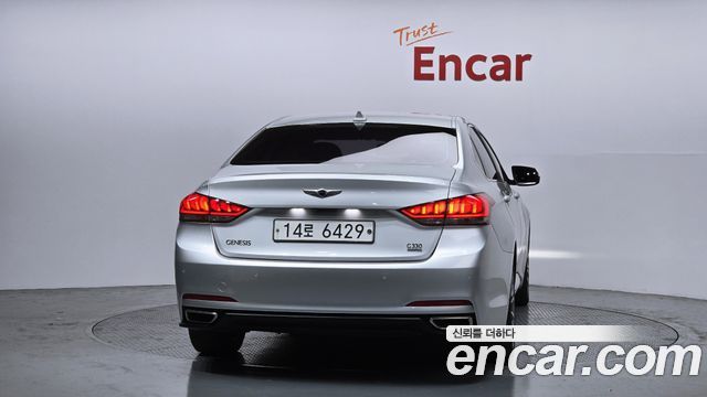 Hyundai Genesis 2014 thumb 4