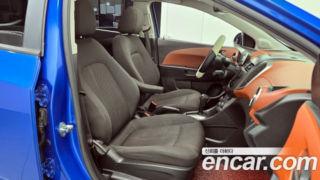 Chevrolet Aveo 2014 thumb 11