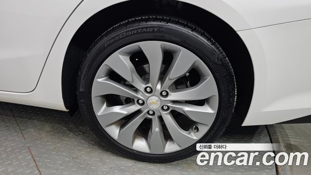 Chevrolet Malibu 2018 thumb 6