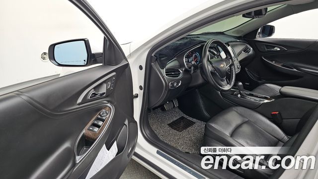 Chevrolet Malibu 2018 thumb 10