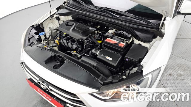 Hyundai Avante 2018 thumb 7
