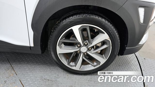 Hyundai Kona 2018 thumb 6