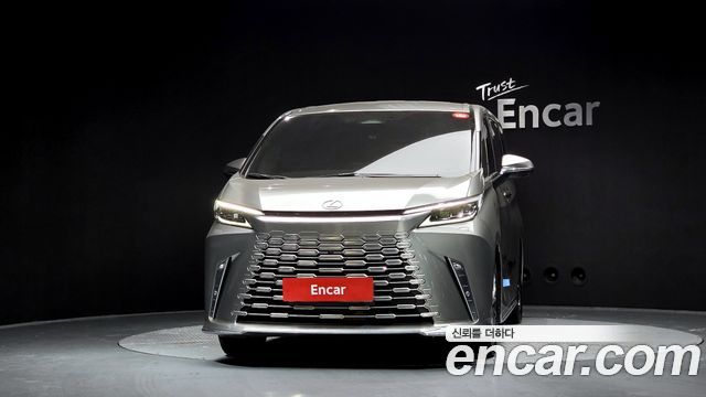 Lexus LM 2024 thumb 3