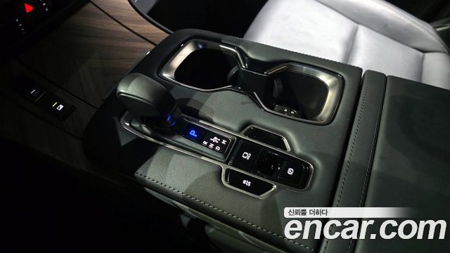 Lexus LM 2024 thumb 9
