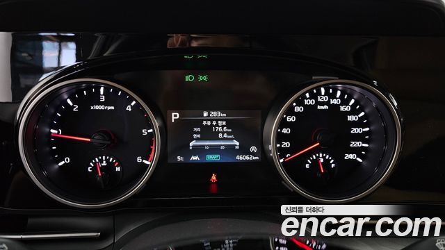 Kia Carnival 2021 thumb 8