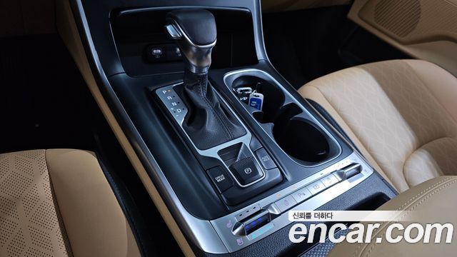 Kia Carnival 2021 thumb 9