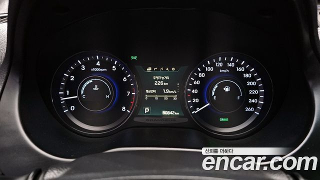 Hyundai Grandeur 2015 thumb 9