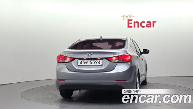 Hyundai Avante 2015 thumb 5
