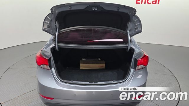 Hyundai Avante 2015 thumb 12