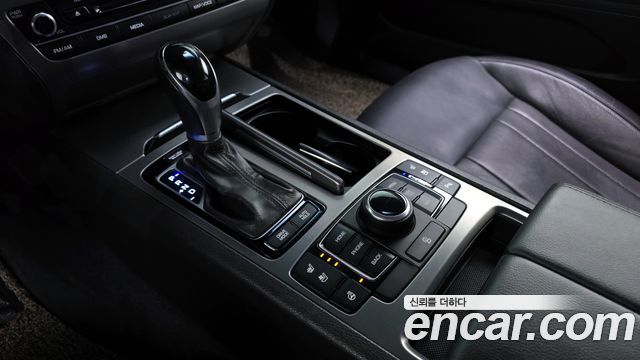 Hyundai Genesis 2014 thumb 10