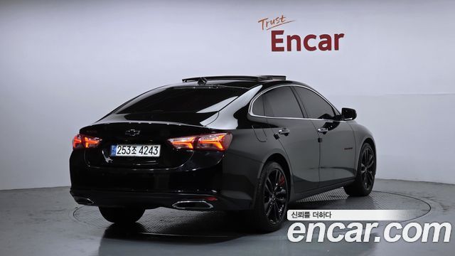 Chevrolet Malibu 2022 thumb 3
