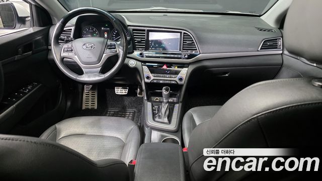 Hyundai Avante 2017 thumb 8