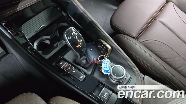BMW X2 2022 thumb 10