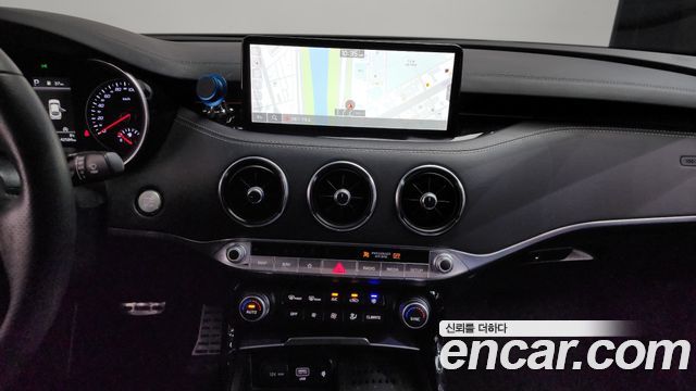 Kia Stinger 2021 thumb 12