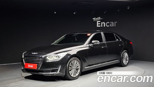 Genesis G90 2018 thumb 2
