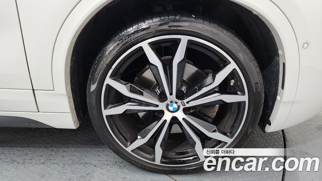 BMW X2 2023 thumb 5