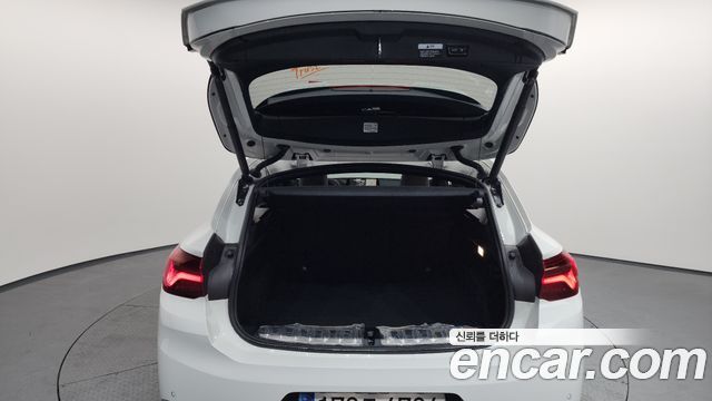 BMW X2 2023 thumb 12