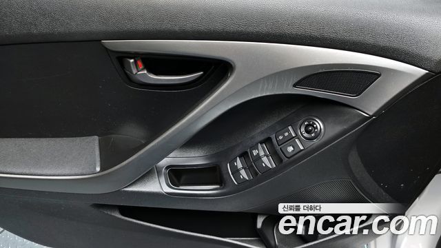 Hyundai Avante 2011 thumb 11