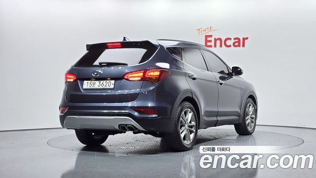 Hyundai Santa Fe 2016 thumb 2