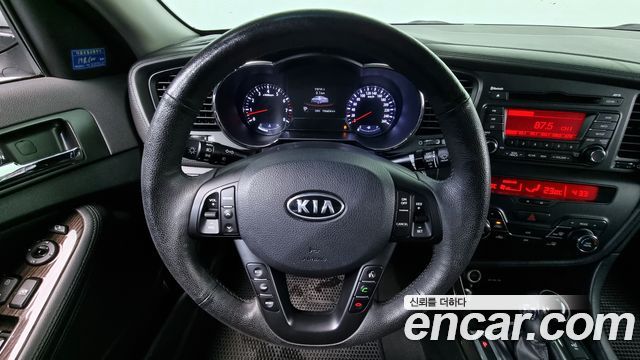 Kia K5 2011 thumb 11