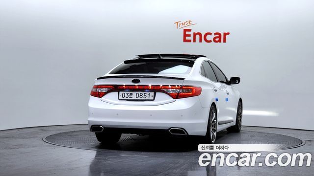 Hyundai Grandeur 2012 thumb 5