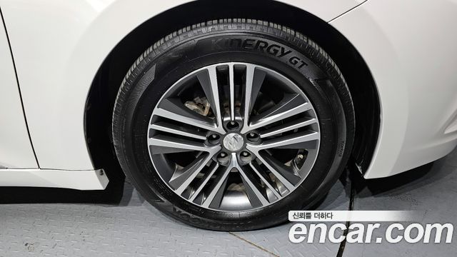 Hyundai Grandeur 2013 thumb 6