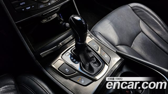 Hyundai Grandeur 2013 thumb 10