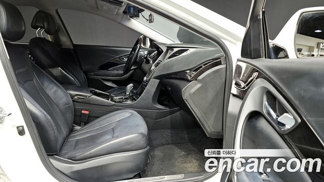 Hyundai Grandeur 2013 thumb 11