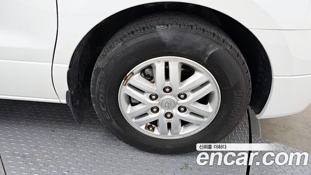 Hyundai Starex 2017 thumb 6