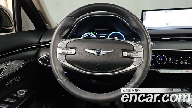 Genesis GV70 2021 thumb 12