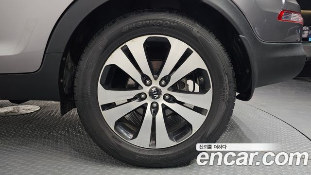 Kia Sportage 2012 thumb 6