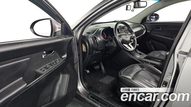 Kia Sportage 2012 thumb 11