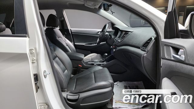 Hyundai Tucson 2017 thumb 10