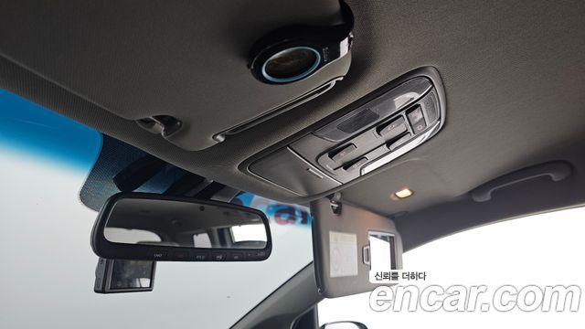Kia Carnival 2020 thumb 11