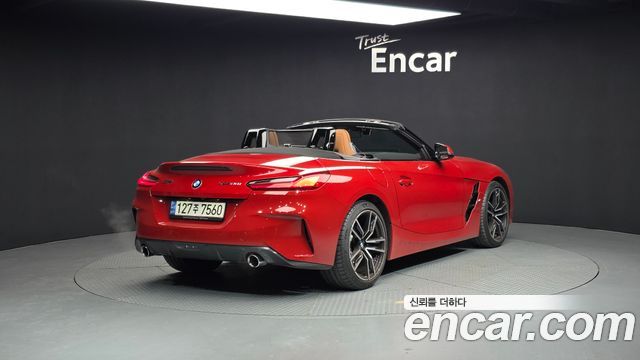 BMW Z4 2021 thumb 3
