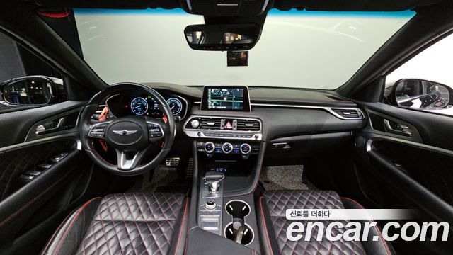 Genesis G70 2019 thumb 8