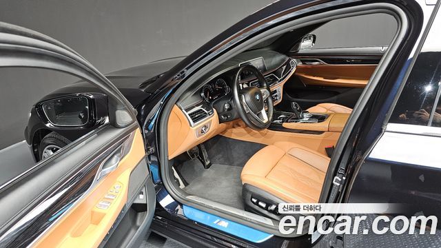 BMW 7 серии 2019 thumb 10