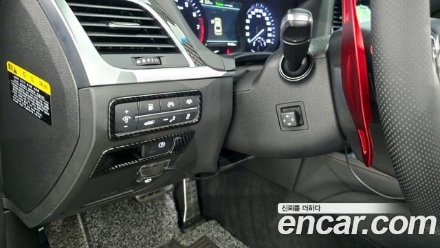 Genesis G80 2016 thumb 11