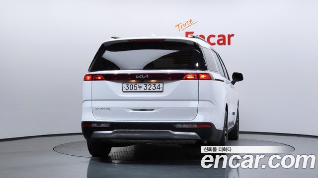 Kia Carnival 2022 thumb 5