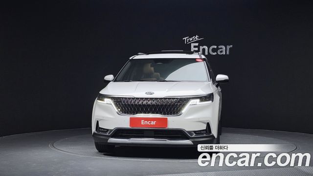 Kia Carnival 2020 thumb 4