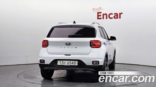 Hyundai Venue 2019 thumb 5