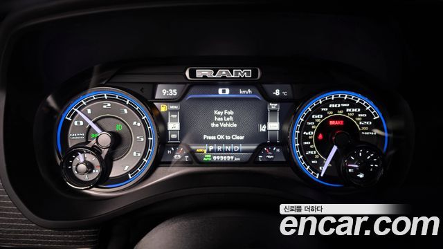 Dodge Ram Pick Up 2021 thumb 9