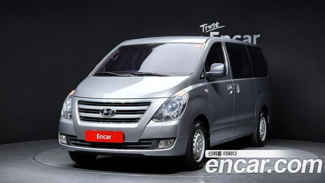 Hyundai Starex 2016 thumb 2