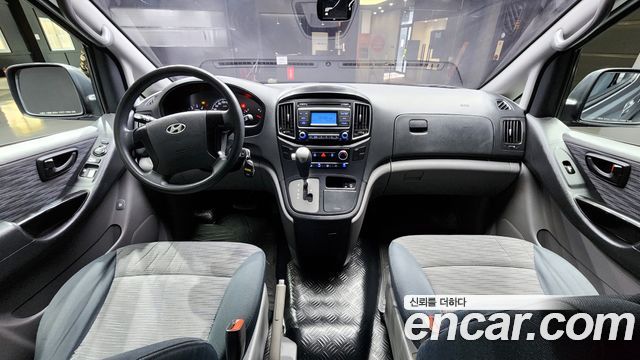 Hyundai Starex 2016 thumb 8