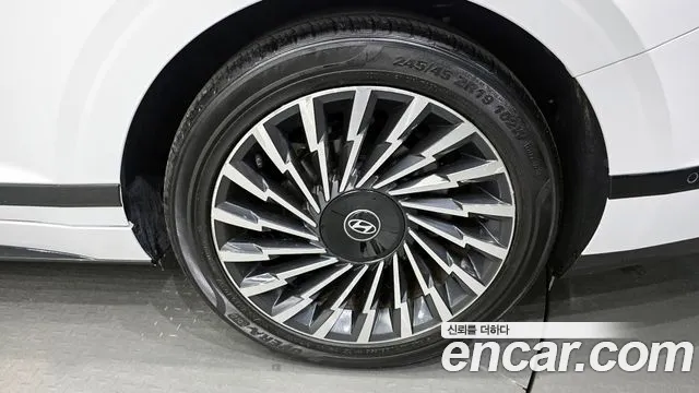 Hyundai Grandeur 2024 thumb 6