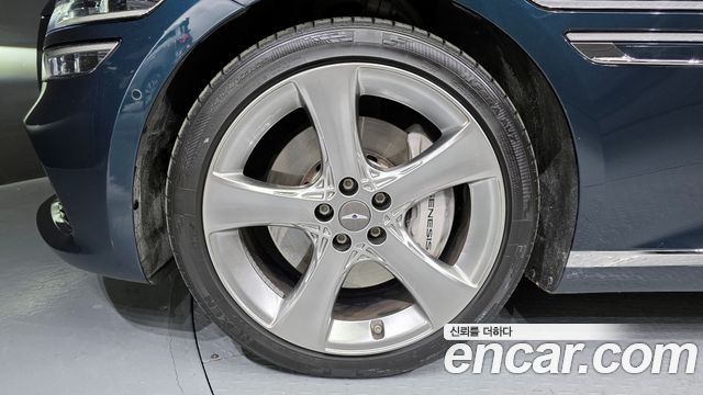 Genesis G80 2020 thumb 6
