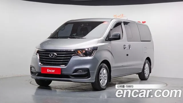 Hyundai Starex 2019 thumb 11